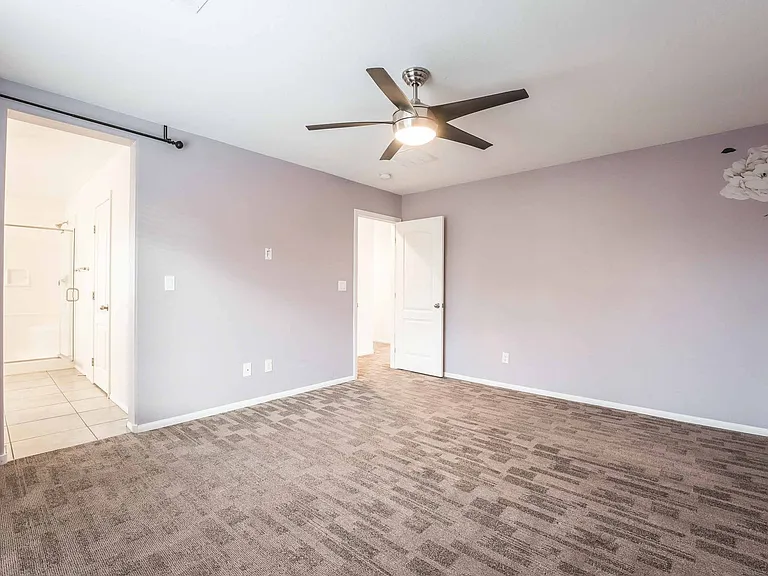10750 Yarmouth Bay Ct — Photo 11