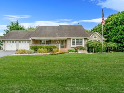 10 Spyglass Lane, East Setauket, NY, 11733