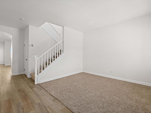 4th image of 5319 E S4 Ave