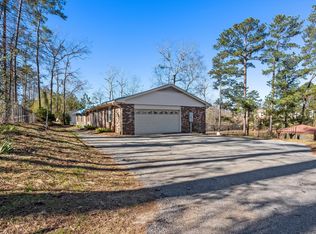 213 Foxdale Dr, Evans, GA 30809