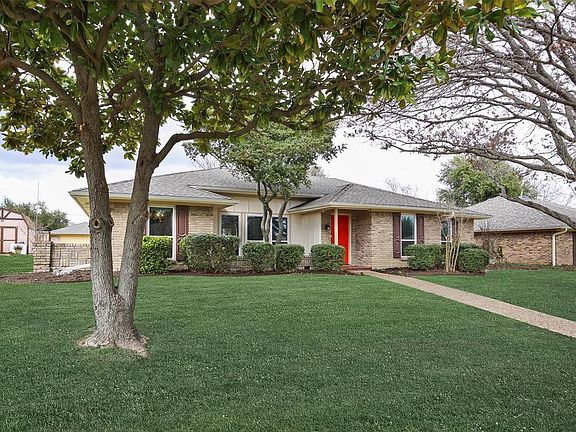 2nd image of 2217 Teakwood Ln