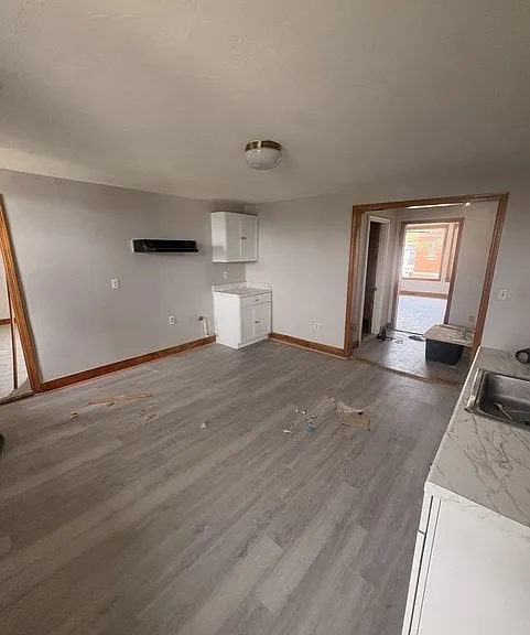 153 Lunenburg St #3R — Photo 1