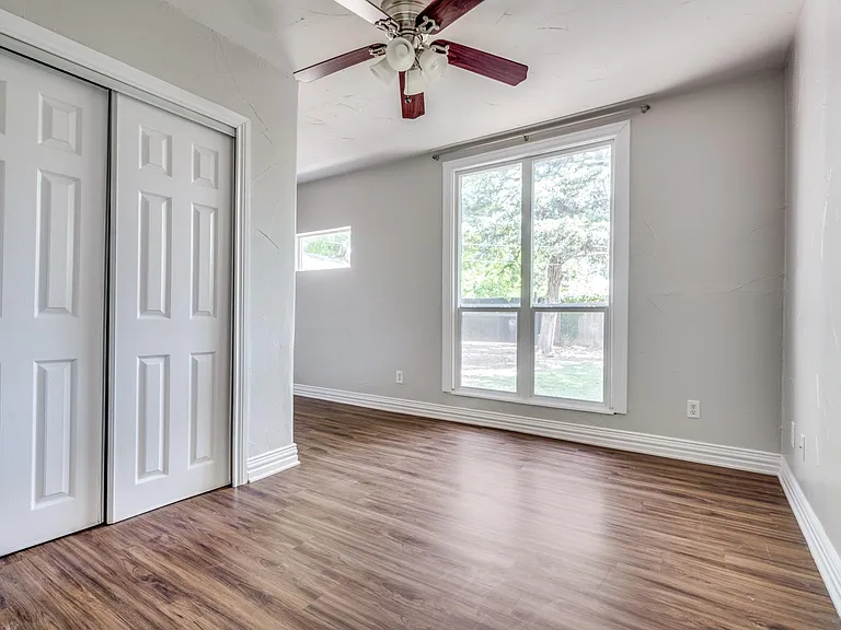 1318 Easton Rd — Photo 15