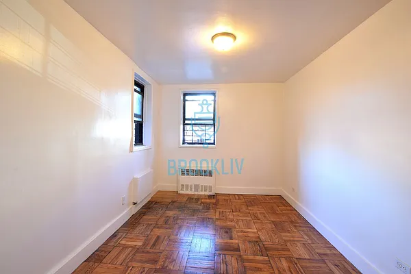 Rented by null | media 8