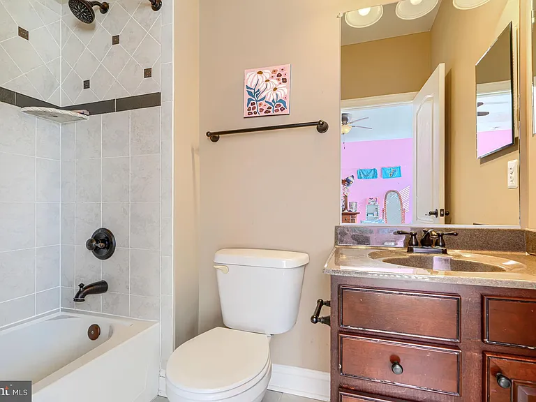 1319 Martin Meadows Dr — Photo 79