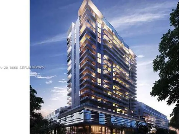 1010 SW 2nd Ave, Miami, FL