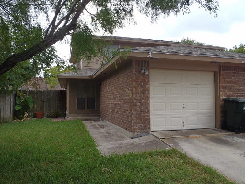 1st image of 11617 Agua Dulce Creek Dr #A