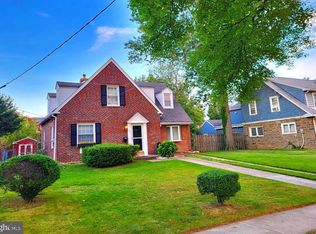 913 Napfle Ave, Philadelphia, PA 19111