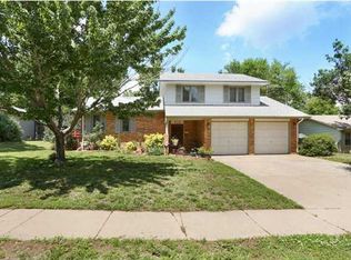 218 E Pioneer Pl, Mulvane, KS 67110