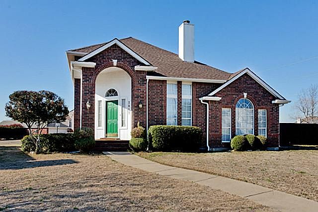 1st image of 3817 Barrington Dr