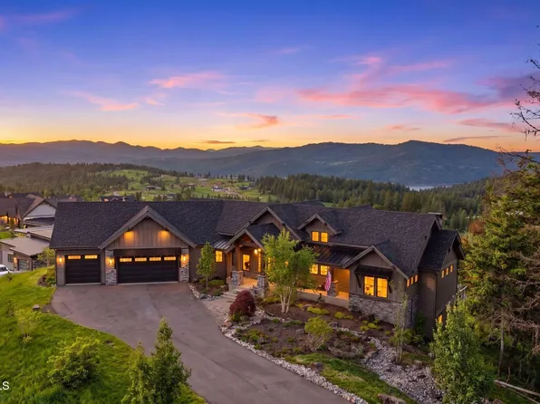 15900 S Chalone Dr, Coeur D Alene, ID 83814