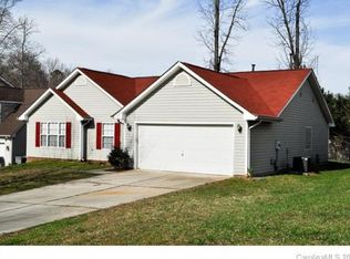 7419 Saddle Trail Ln, Charlotte, NC 28269