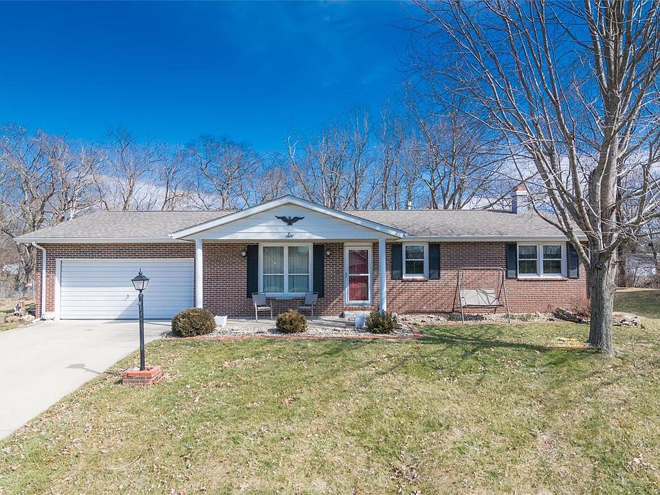 6 Carmelita Dr, East Alton, IL 62024 | Zillow