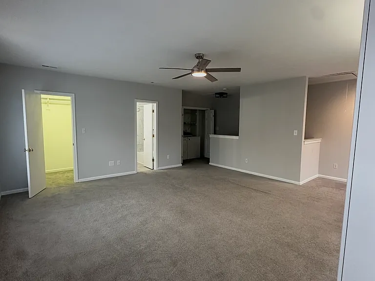 501 Thornloe Ln #A — Photo 15