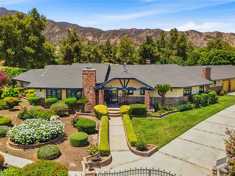 9250 Beazley Ln — Photo 37
