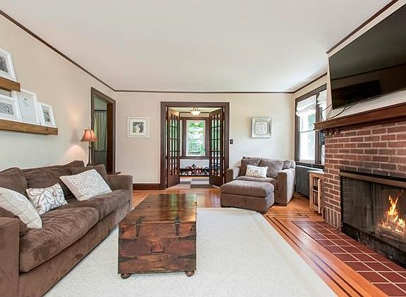 4th image of 8 Church Ct
