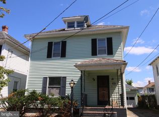 230 S Illinois Ave, Martinsburg, WV 25401