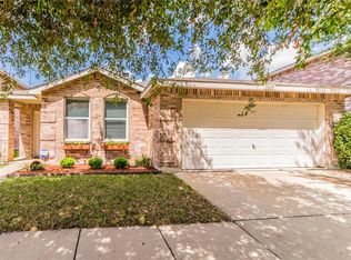8409 Jacaranda Way, Arlington, TX 76002
