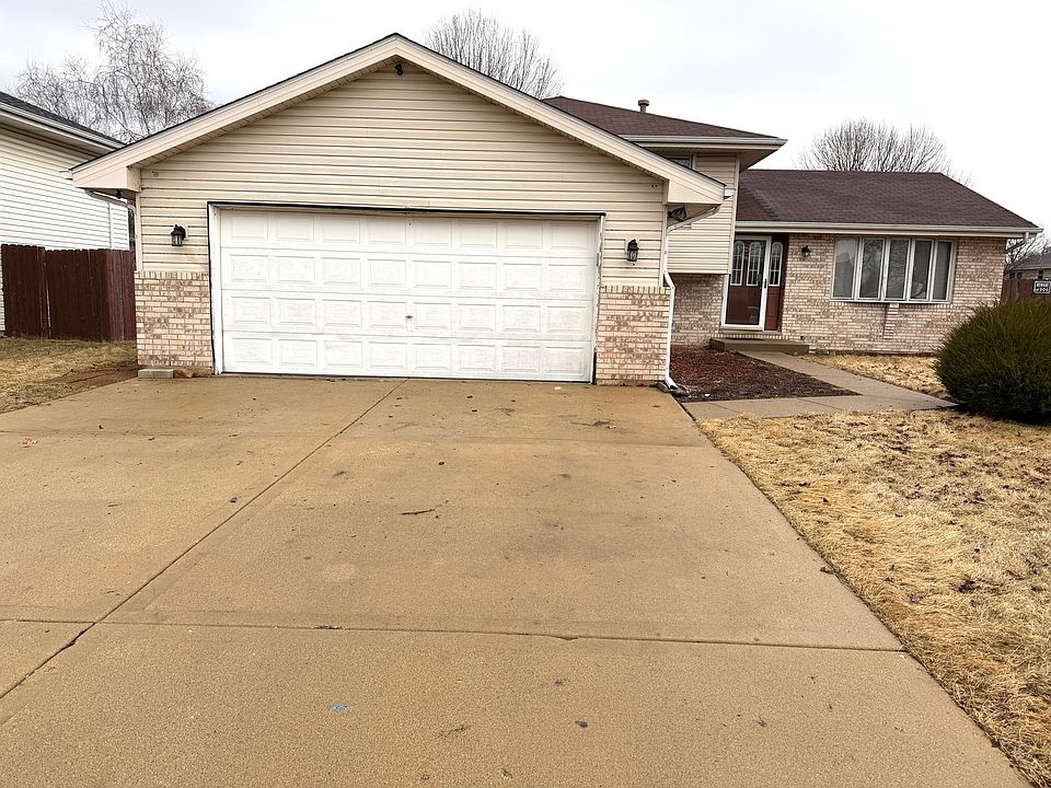 1st image of 7013 Manchester Dr