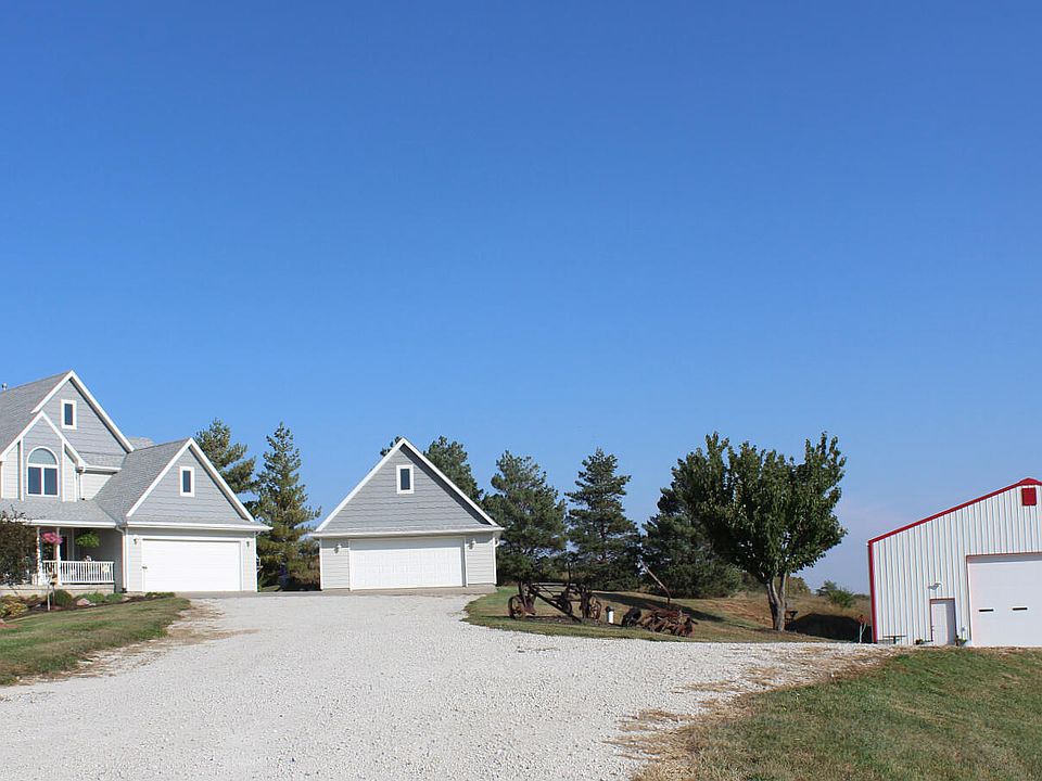 1st image of 2969 Mary Ln