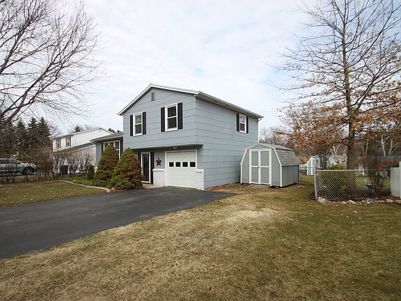 5th image of 90 Highview Dr