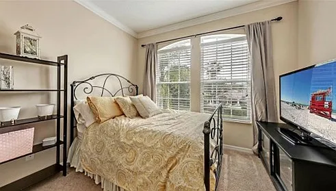 8128 Villa Grande Ct — Photo 17