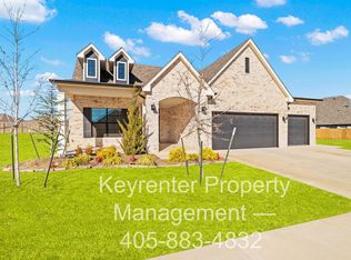 2805 Crystal Creek Dr, Yukon, OK 73099