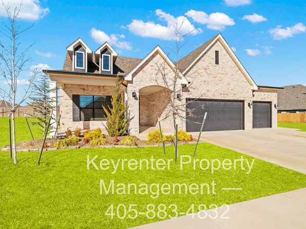 2805 Crystal Creek Dr, Yukon, OK 73099