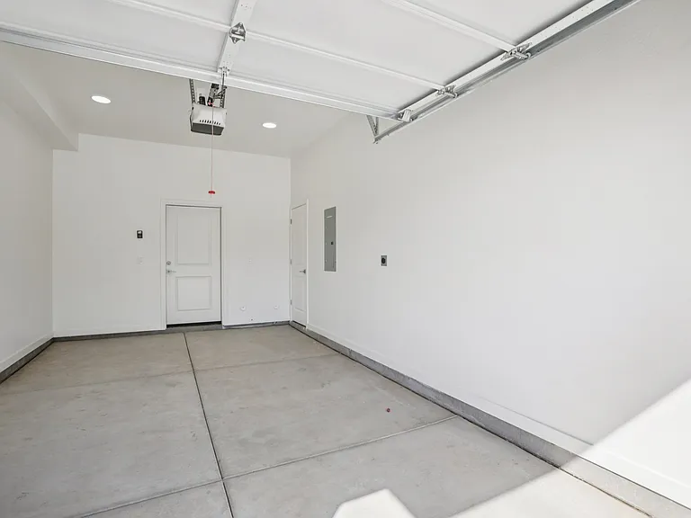 Canyon Townhomes — Photo 16