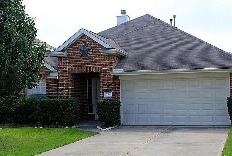 6314 Bonnie Chase Ln — Photo 1