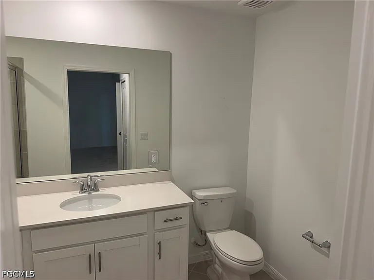 18411 Copperhead Ct N #332 — Photo 9