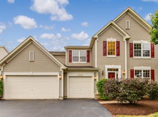 6065 Russell Dr, Hoffman Estates, IL 60192