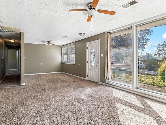 2nd image of 4105 Koeln Ave