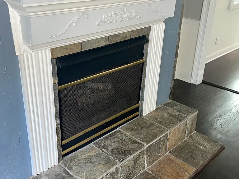 915 Woodlawn Dr NE — Photo 28