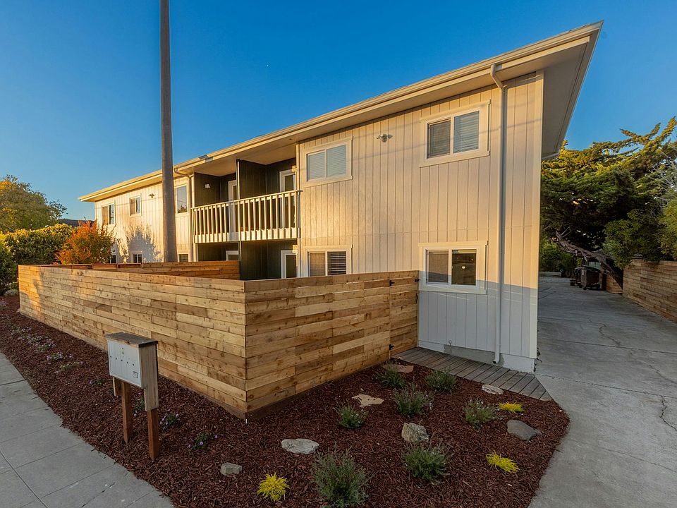 A small community of 5 units in a safe residential neighborhood within walking distance of Seabright Beach!
