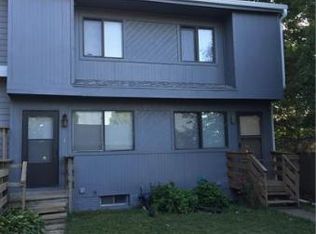 1435-6 S 5th St, Carlisle, IA 50047