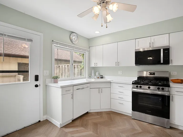 21 Kyle Ct — Photo 7