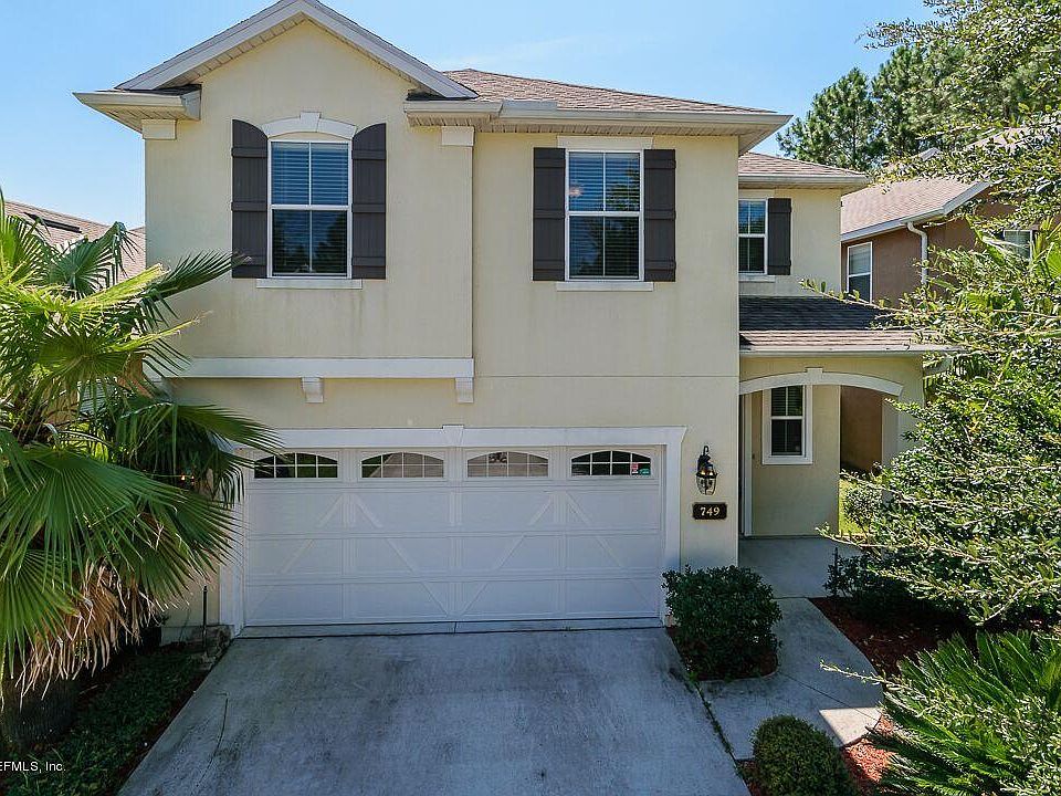 1st image of 749 Briar View Dr