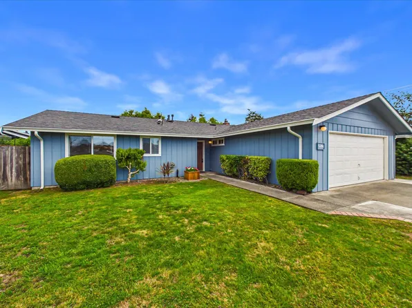 3216 Alliance Rd, Arcata, CA 95521