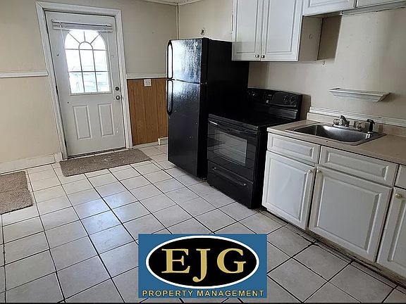 3rd image of 54 Whitney St #B