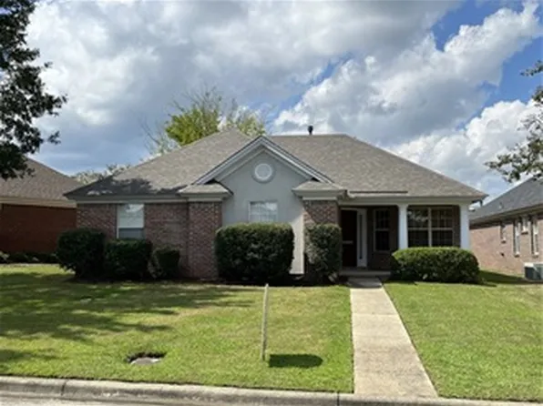 8920 Stoneridge Pl, Montgomery, AL 36117