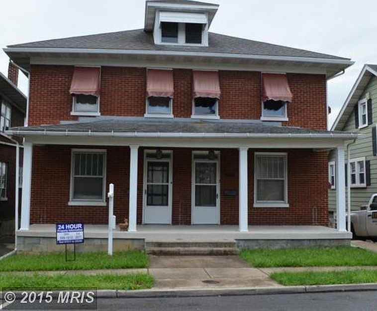 1st image of 412 1/2 Guilford Ave
