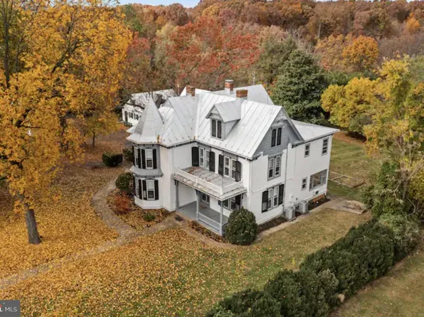 275 Chapel Rd, Stanley, VA 22851