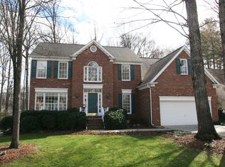 6208 Oak Cove Ln, Charlotte, NC 28269