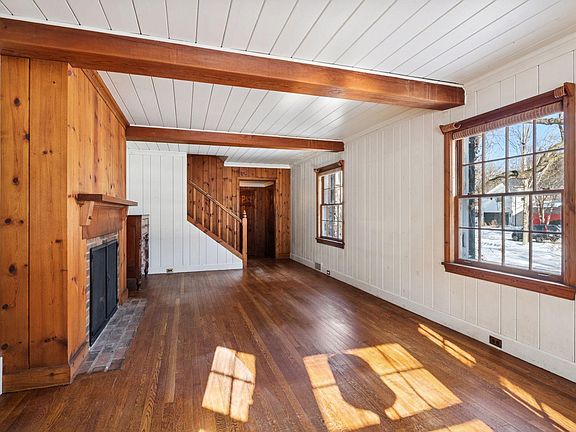 4th image of 2740 Thomas Ave S