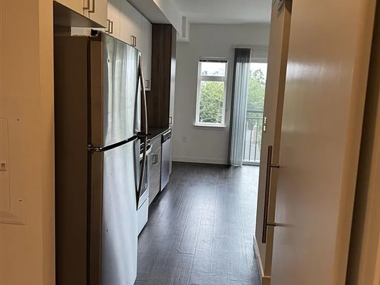 Crew Apartments — Photo 22