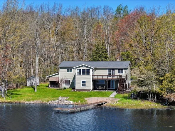 11189 Old 8 Rd, Crandon, WI 54520