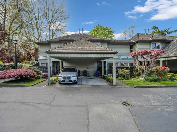 8311 Saunders Rd #2, Richmond, BC V7A 2A6