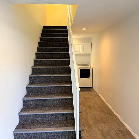 4545 Vesper Ave — Photo 3