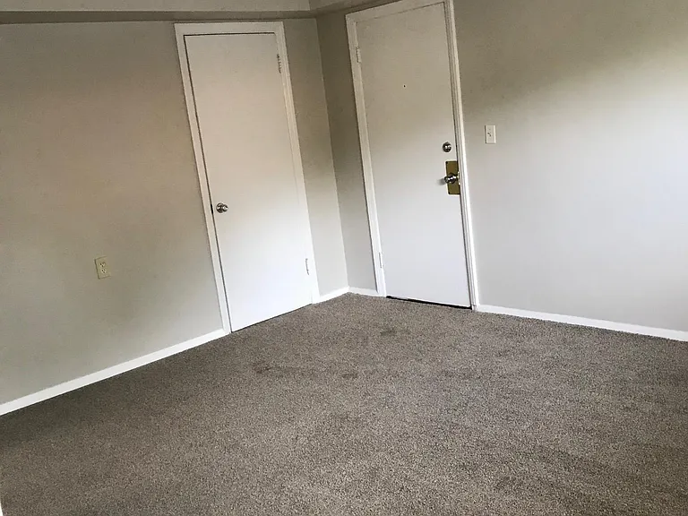 4176 Paxton Woods Ln #9 — Photo 5